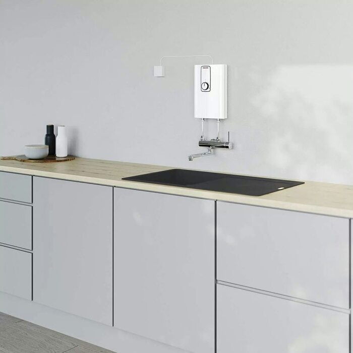 Водонагреватель STIEBEL ELTRON DCE 11/13 H трехфазный электрический проточный (232792 Штибель)