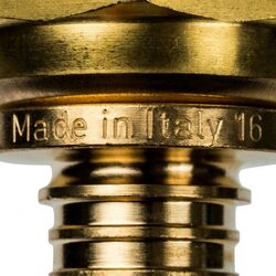 Переходник с накидной гайкой 16xG 1/2" для труб из сшитого полиэтилена Stout